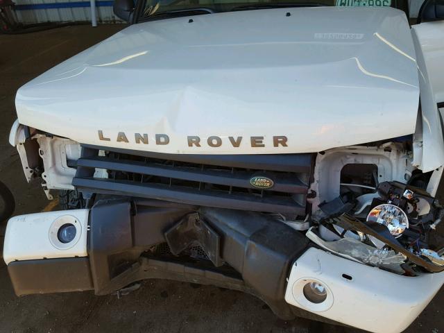 SALTY19404A839253 - 2004 LAND ROVER DISCOVERY WHITE photo 7