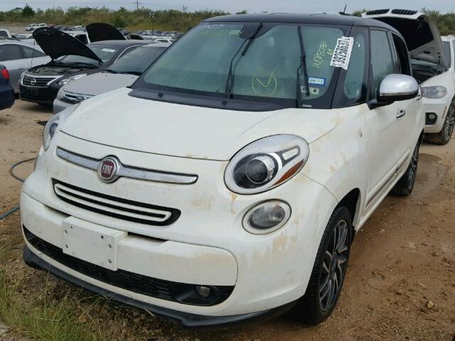 ZFBCFACH5EZ028756 - 2014 FIAT 500L LOUNG WHITE photo 2