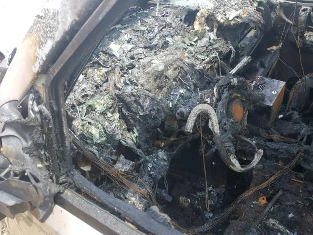 1GTHC53K99F118014 - 2009 GMC SIERRA C25 BURN photo 8