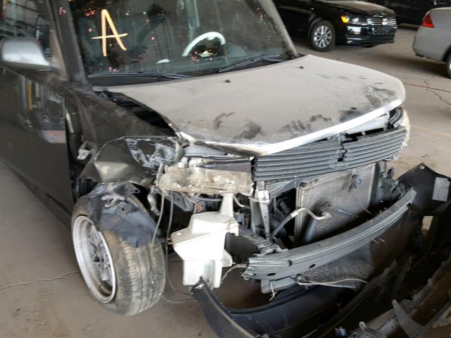 JTLKT334X50204560 - 2005 TOYOTA SCION XB Grau Foto 9