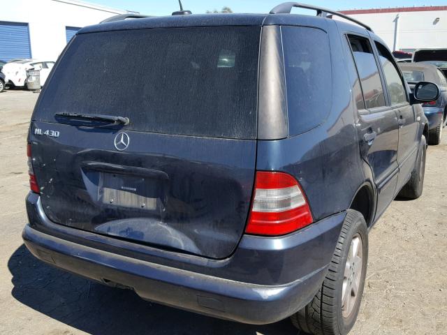 4JGAB72E91A266608 - 2001 MERCEDES-BENZ ML 430 BLUE photo 4