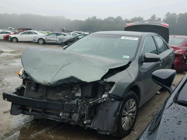 4T1BF1FK4CU584319 - 2012 TOYOTA CAMRY BASE GREEN photo 2
