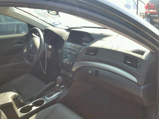 19UDE2F3XHA009456 - 2017 ACURA ILX BASE BLACK photo 9