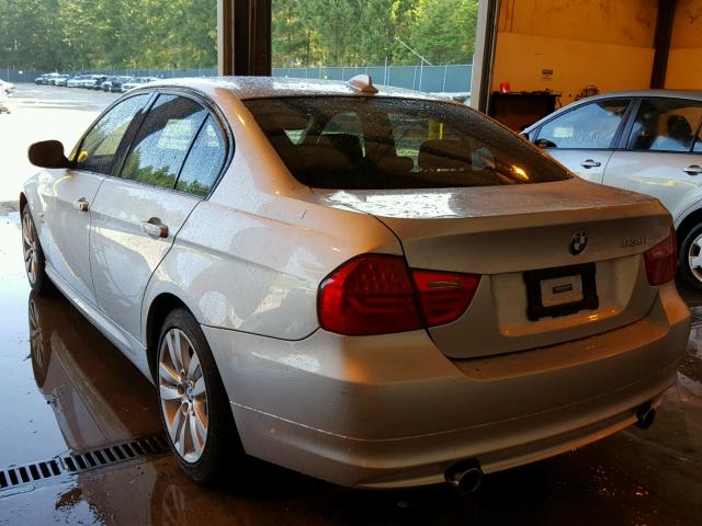 WBAPL5C50BA920425 - 2011 BMW 335 XI SILVER photo 3