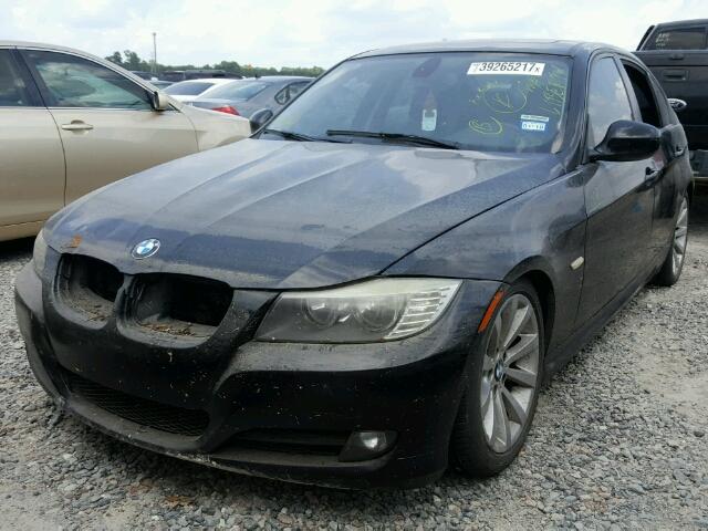 WBAPH7G53BNM57275 - 2011 BMW 328 BLACK photo 2