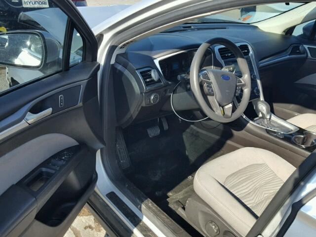 3FA6P0G7XGR246076 - 2016 FORD FUSION S SILVER photo 9