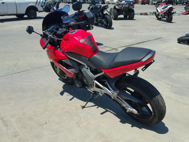 JKAEXEC189DA37707 - 2009 KAWASAKI EX650 C 红色 照片 3