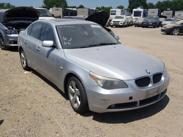 WBANF33597CW69550 - 2007 BMW 525 XI Silber Foto 1