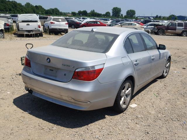 WBANF33597CW69550 - 2007 BMW 525 XI SILVER photo 4