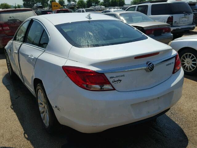 2G4GR5EK5C9122600 - 2012 BUICK REGAL WHITE photo 3