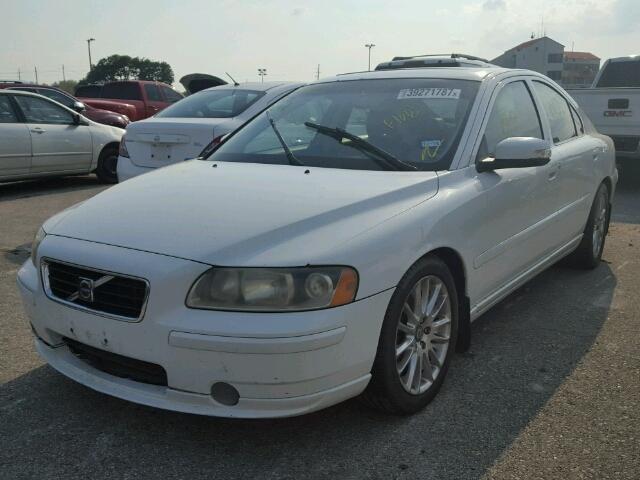 YV1RS592872637505 - 2007 VOLVO S60 2.5T WHITE photo 2