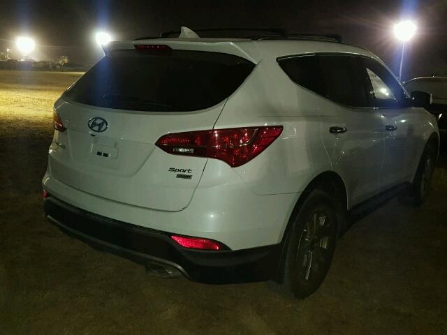 5XYZUDLB3GG308963 - 2016 HYUNDAI SANTA FE S 白色 照片 4