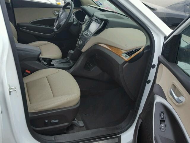 5XYZUDLB3GG308963 - 2016 HYUNDAI SANTA FE S 白色 照片 5