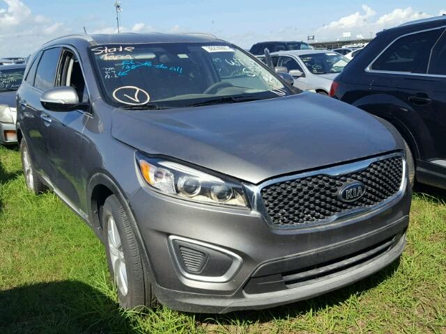 5XYPGDA52HG246212 - 2017 KIA SORENTO LX GRAY photo 1