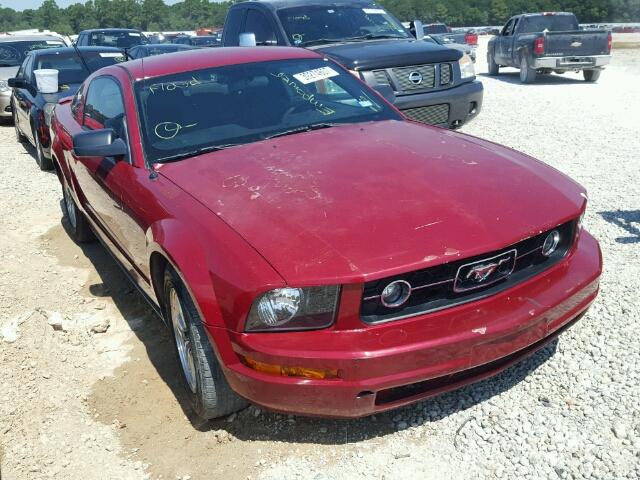 1ZVHT80N085146592 - 2008 FORD MUSTANG RED photo 1