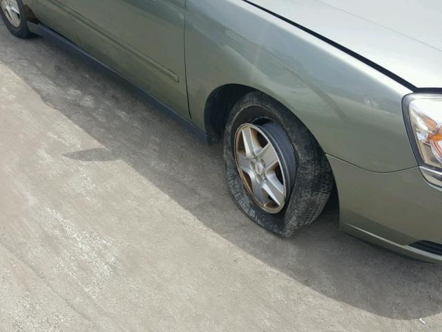 1G1ZT54854F236540 - 2004 CHEVROLET MALIBU LS 绿色 照片 9