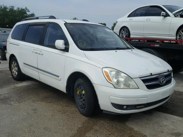 KNDMC233876024936 - 2007 HYUNDAI ENTOURAGE WHITE photo 1