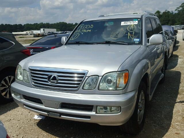 JTJHT00W364007196 - 2006 LEXUS LX 470 SILVER photo 2