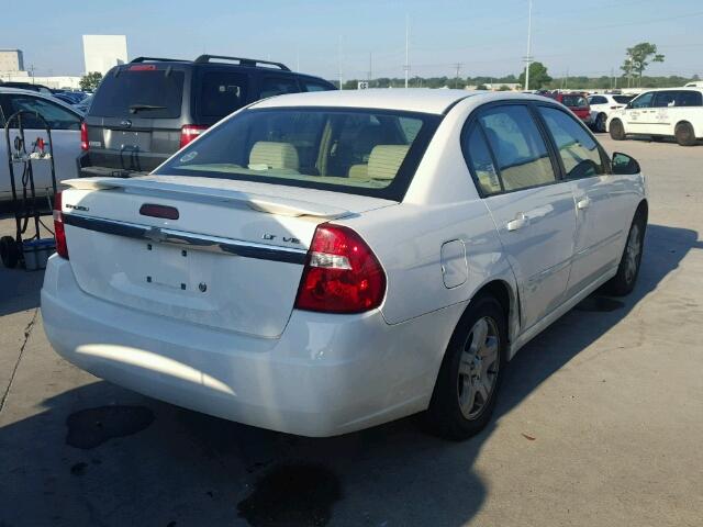 1G1ZU54874F236469 - 2004 CHEVROLET MALIBU WHITE photo 4