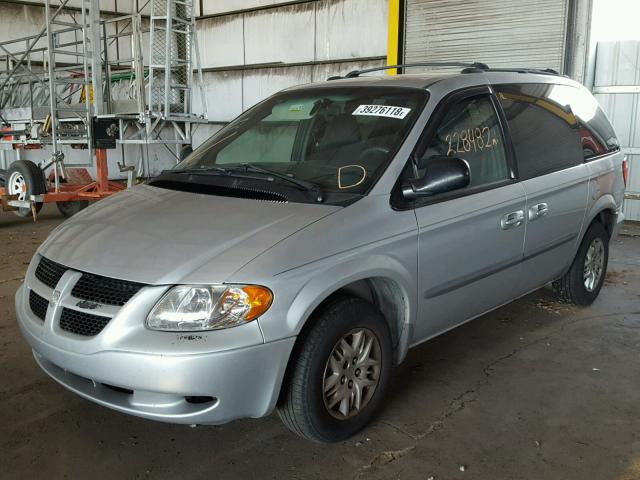 1B4GP45362B506540 - 2002 DODGE CARAVAN SP GRAY photo 2