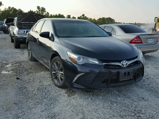4T1BF1FK8FU876849 - 2015 TOYOTA CAMRY LE 黑色 照片 1