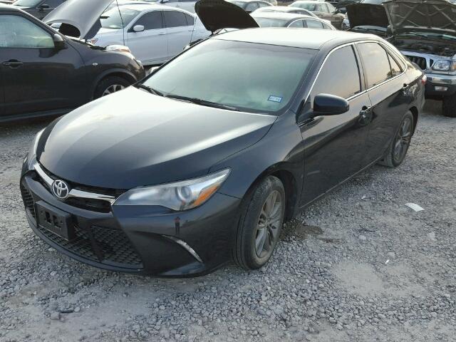 4T1BF1FK8FU876849 - 2015 TOYOTA CAMRY LE 黑色 照片 2