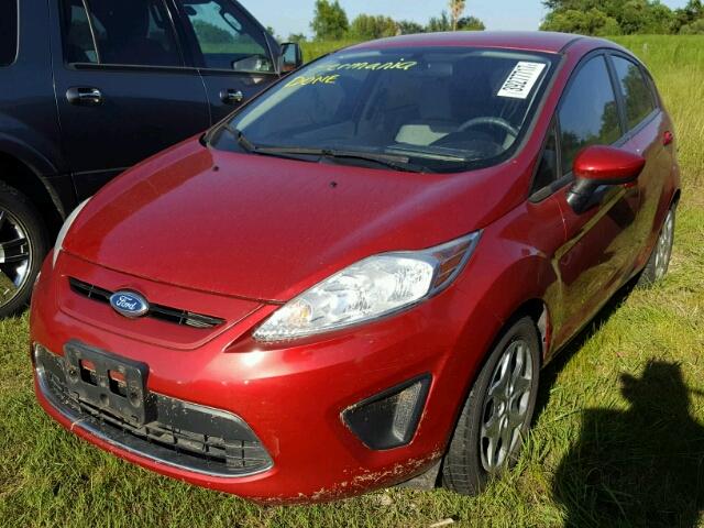 3FADP4EJ7BM170531 - 2011 FORD FIESTA SE RED photo 2