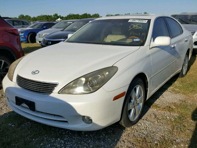 JTHBA30G655111147 - 2005 LEXUS ES 330 WHITE photo 2