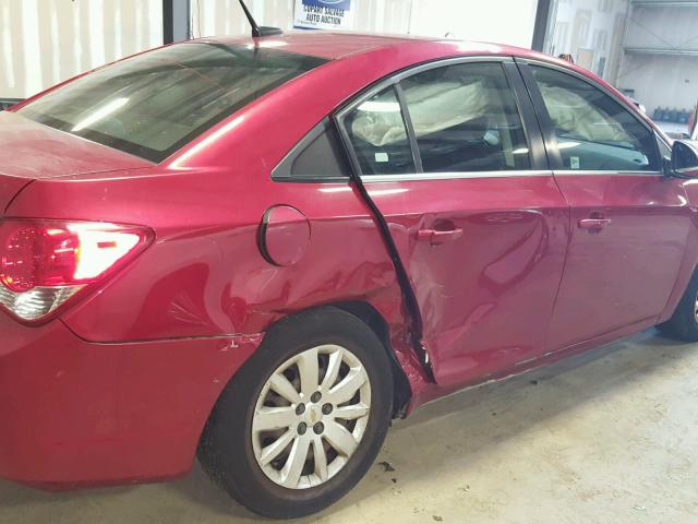 1G1PF5S98B7277858 - 2011 CHEVROLET CRUZE LT MAROON photo 9