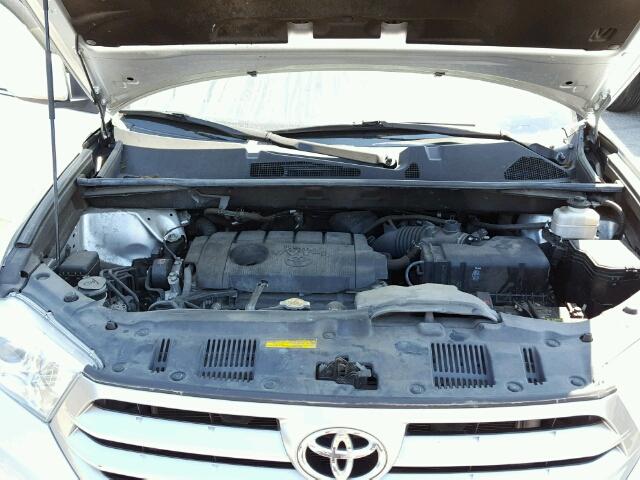 5TDZA3EH2DS034495 - 2013 TOYOTA HIGHLANDER SILVER photo 7