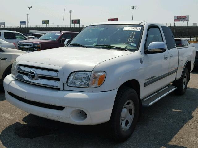 5TBRU34186S477130 - 2006 TOYOTA TUNDRA ACC WHITE photo 2