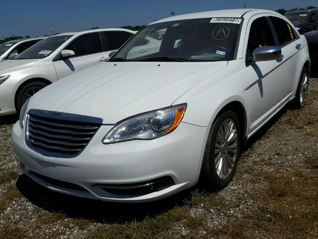 1C3CCBCG3CN175167 - 2012 CHRYSLER 200 LIMITE WHITE photo 2