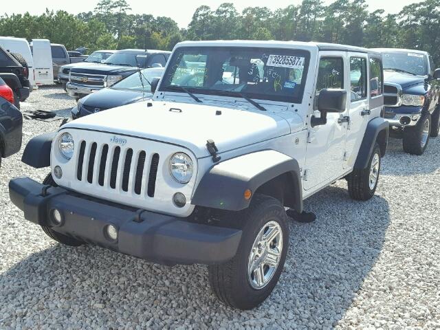 1C4BJWDG8HL540075 - 2017 JEEP WRANGLER U WHITE photo 2