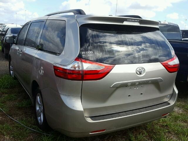 5TDKK3DC1FS682188 - 2015 TOYOTA SIENNA LE SILVER photo 3