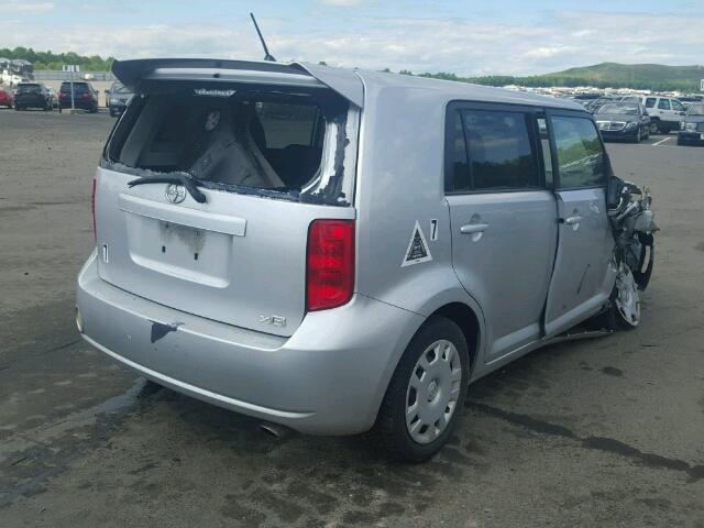 JTLKE50E781049452 - 2008 SCION XB SILVER photo 4