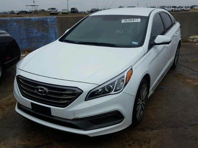 5NPE34AB4HH543418 - 2017 HYUNDAI SONATA WHITE photo 2