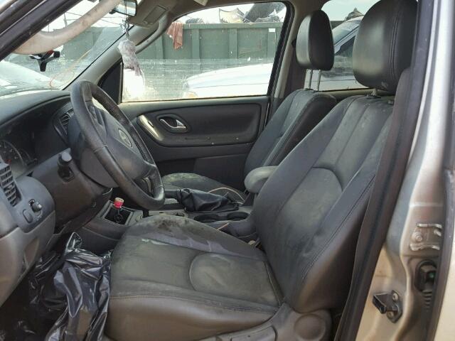 4F2YZ02ZX5KM26746 - 2005 MAZDA TRIBUTE I SILVER photo 5