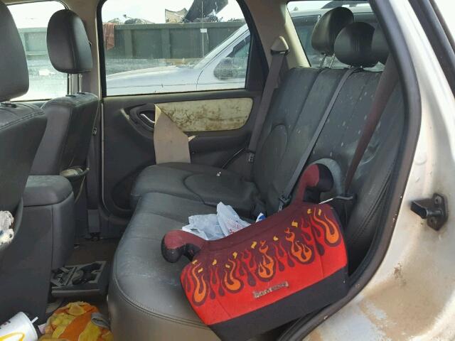 4F2YZ02ZX5KM26746 - 2005 MAZDA TRIBUTE I SILVER photo 6