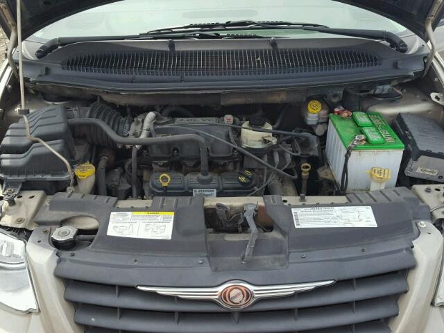 2A4GP54L16R714739 - 2006 CHRYSLER TOWN & COU BEIGE photo 7