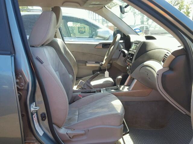JF2SH61629H715949 - 2009 SUBARU FORESTER 2 GREEN photo 5