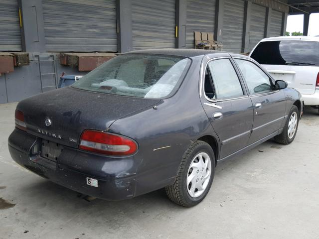 1N4BU31D2SC224328 - 1995 NISSAN ALTIMA XE CHARCOAL photo 4