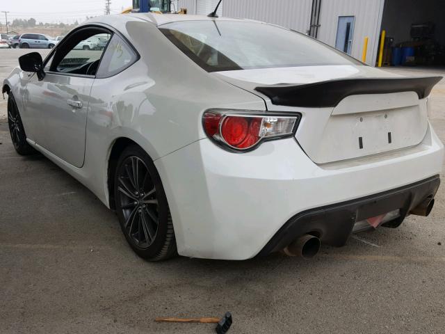 JF1ZNAA15E9705407 - 2014 TOYOTA SCION FR-S WHITE photo 3