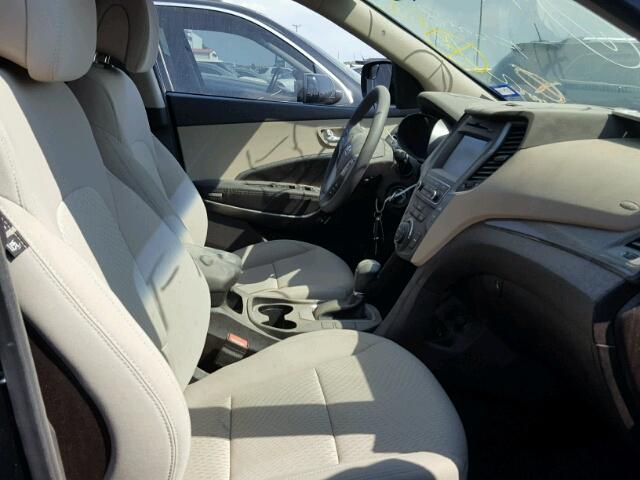 5NMZU3LB4HH012352 - 2017 HYUNDAI SANTA FE S 黑色 照片 5