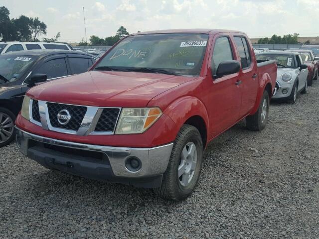 1N6AD07U08C433567 - 2008 NISSAN FRONTIER RED photo 2