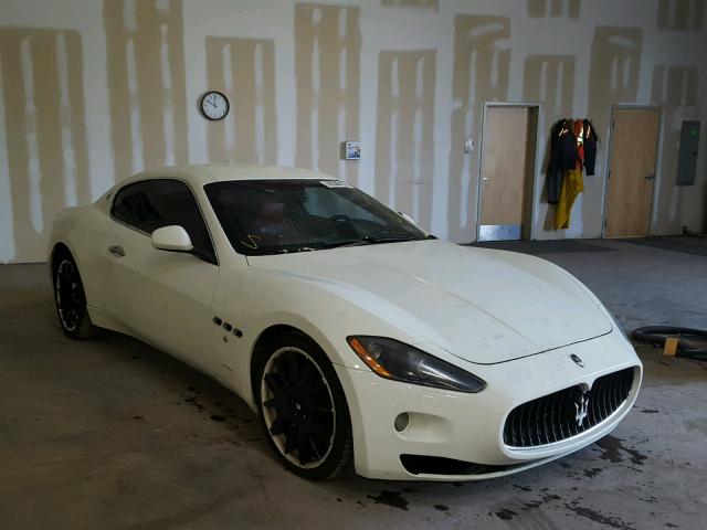 ZAMGJ45A280036977 - 2008 MASERATI GRANTURISM WHITE photo 1