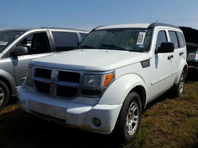 1D4PT2GK0BW535471 - 2011 DODGE NITRO SE WHITE photo 2