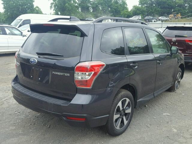 JF2SJAEC4JH409055 - 2018 SUBARU FORESTER 2 BLACK photo 4