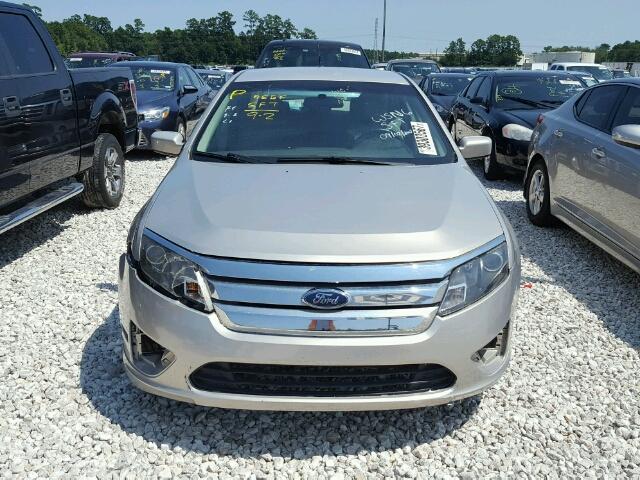 3FAHP0HA4AR143830 - 2010 FORD FUSION BEIGE photo 9