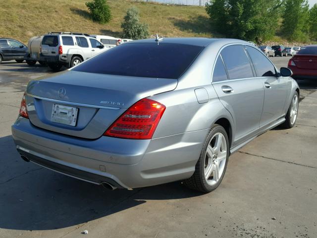 WDDNG86XX7A107510 - 2007 MERCEDES-BENZ S 550 4MAT GRAY photo 4