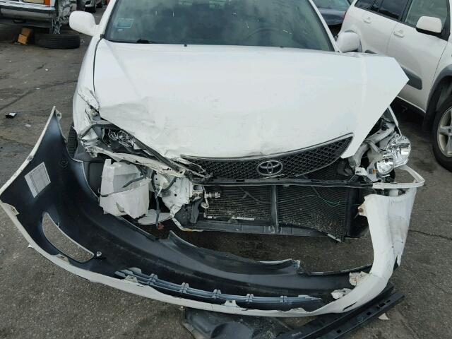 4T1BE32K16U660846 - 2006 TOYOTA CAMRY LE/X WHITE photo 7